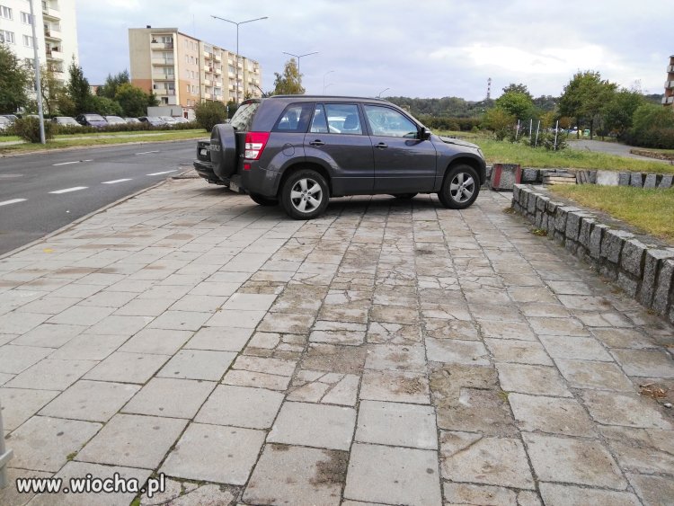 Parkowanie...