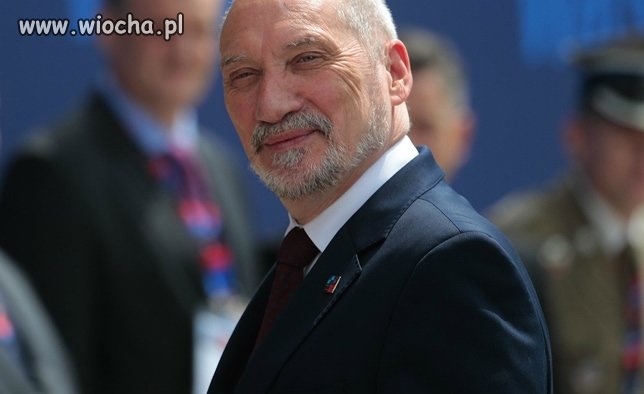 Co wy wiecie o kupowaniu śmigłowców...