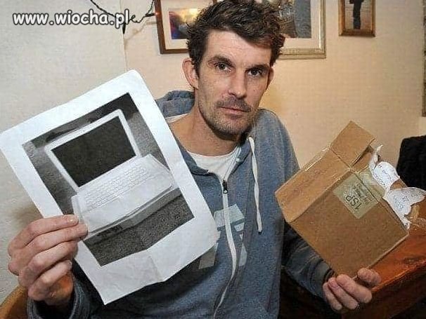Zamówił komputer przez internat