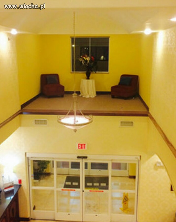 Hotel a w nim pokoik, wersja budżetowa