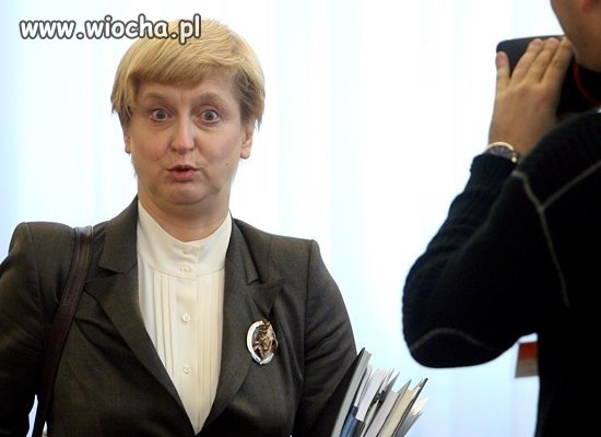 Wróble ćwierkają iż ta Pani zastąpi 