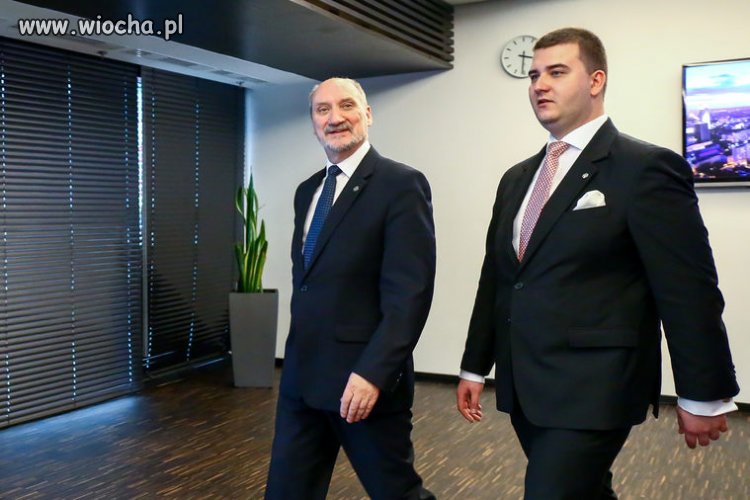 Sprawę Misiewicza bada prokuratura z tym że 