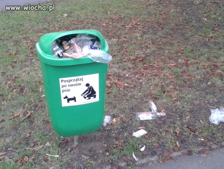 Są od m/c,ani razu nie opróżniane.