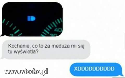 Kobieta i te znajomości mechaniczne