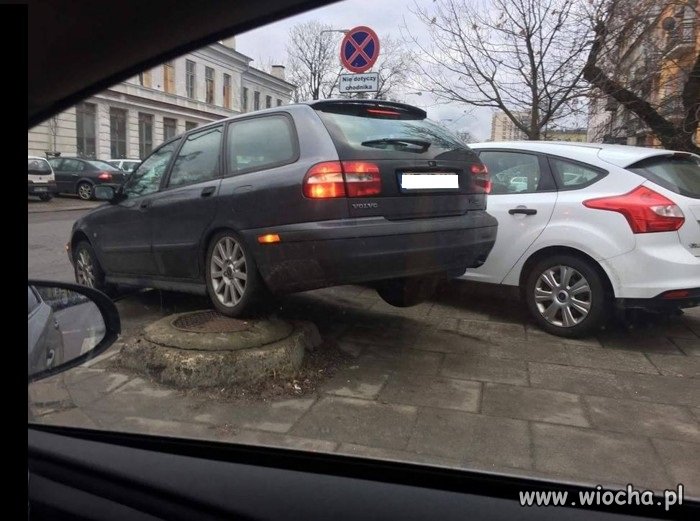 Łatwiej wyjąć rzeczy z bagażnika