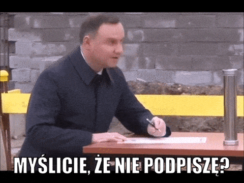 Nie będzie pilnował żyrandola 
