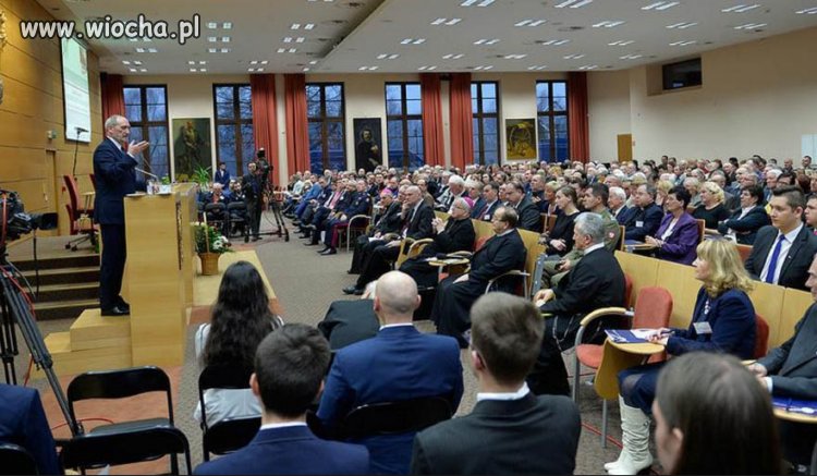 To zdjęcie mówi wszystko :-(