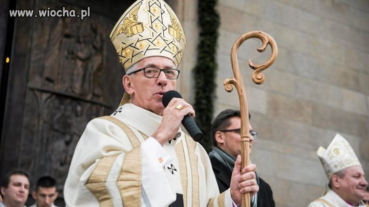 Pozew do sądu o zniesławienie !