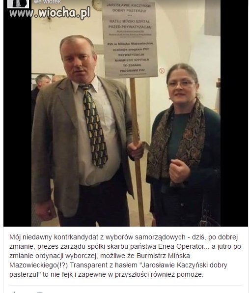 Trzymał tabliczkę z napisem: