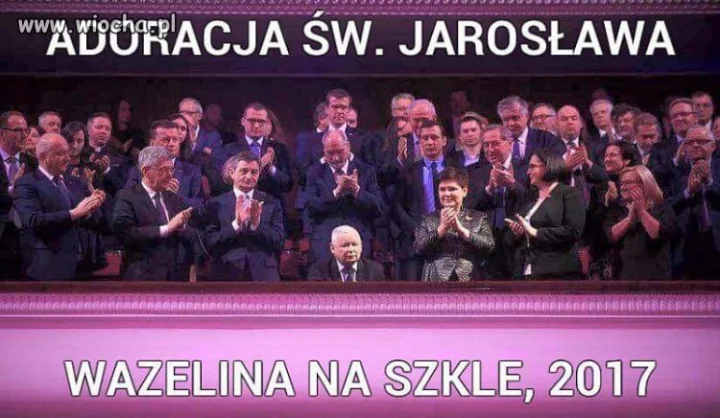 Z cyklu adoracje 