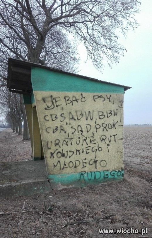 Ulica nie zna litości, ale z tym rudym
