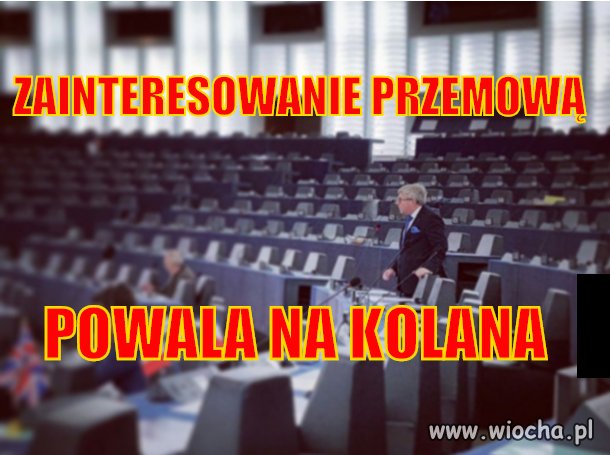 Europosłowie przysłuchują się z uwagą