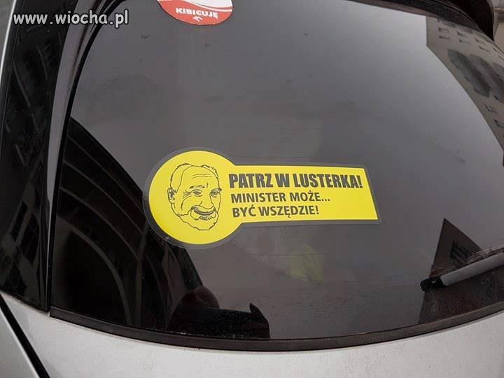 Macierewicz to jednak napędza gospodarkę. 