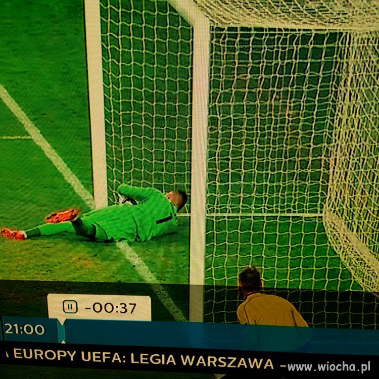 Legia-Ajax i dzisiejsze sędziowanie.