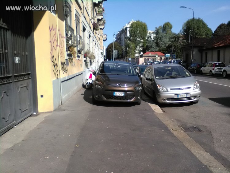 Trzech mistrzów parkowania