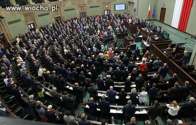 Nowa uchwała sejmu pt...