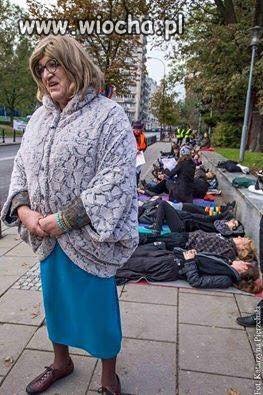 Dzień Kobiet-najlepsze życzenia...panie