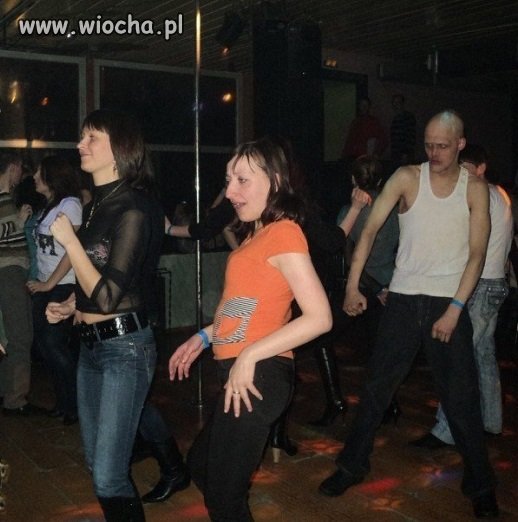Wygląda na to, że odlicza takty