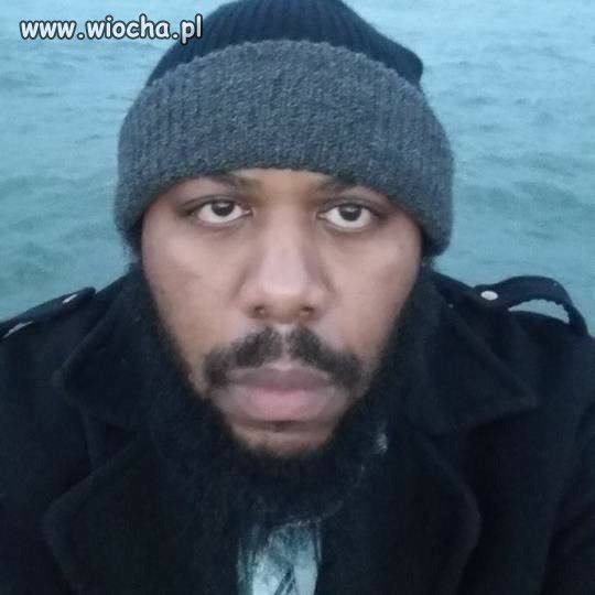 Muzułmanin strzela do białych w Cleveland