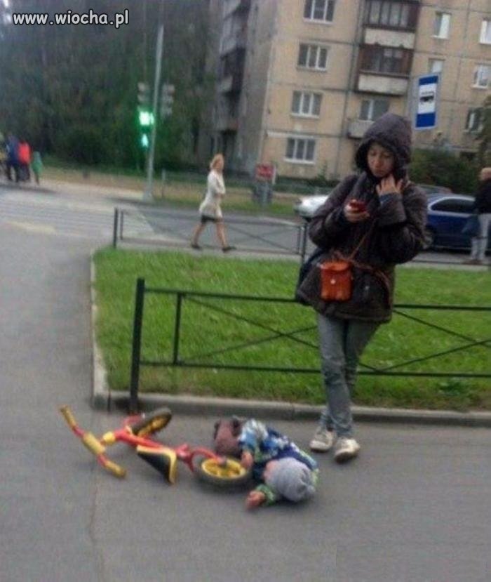 Przewróciło się,
