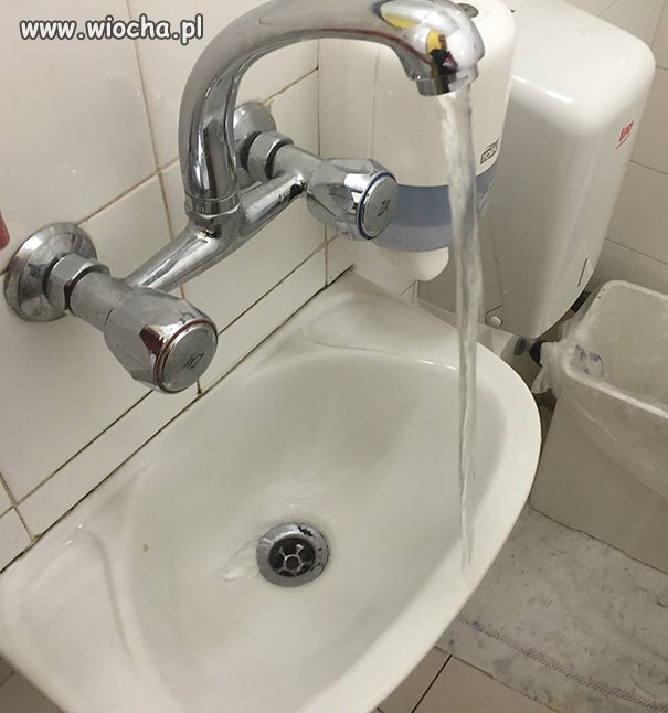 Rysio za flachę instalował
