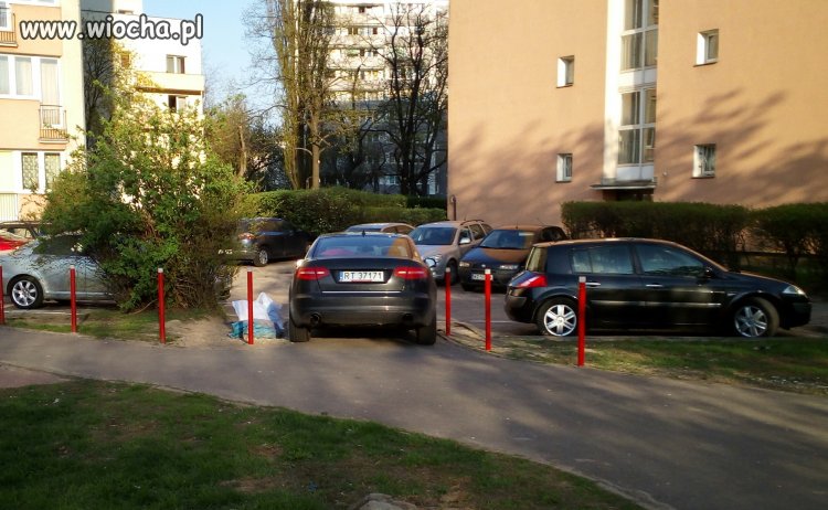 Wytarłeś gówno spod klamki?