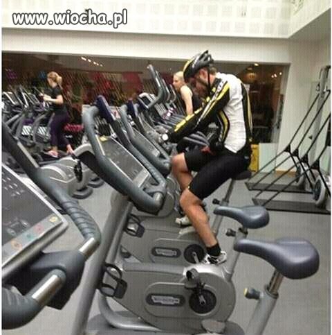 Bo na rower to trzeba się ubrać
