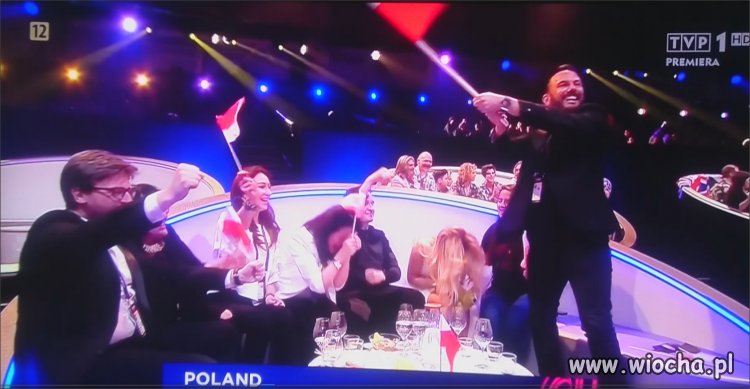 Polska flaga do góry nogami na Eurowizji.