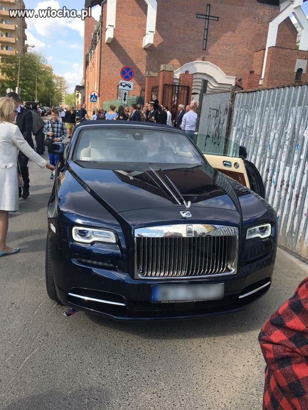 Komunia w Warszawie...a niech dzieciak ma frajdę