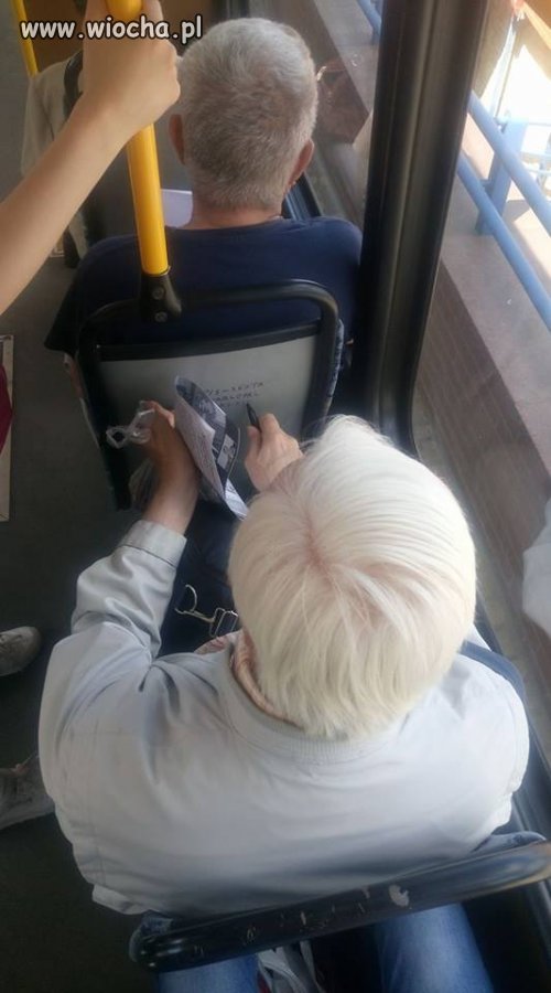 Stara graficiara,  potem obwini młodych