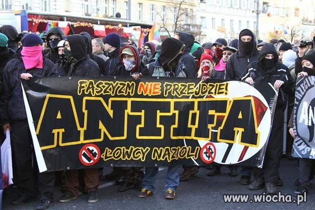 To fakt: tylko bandyci zasłaniają twarze.