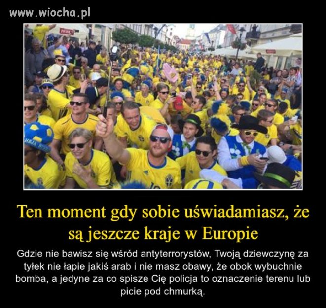Tak się bawią szwedzcy kibice w Polsce.