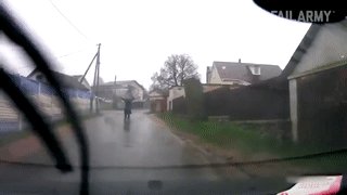 Czekaj, stój