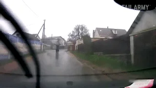 Czekaj, stój
