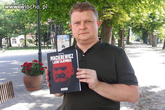 Książka o powiązaniach Szajboantka z Rosją