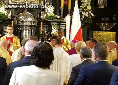 CZY wycieczka rządu na mszę syna premier