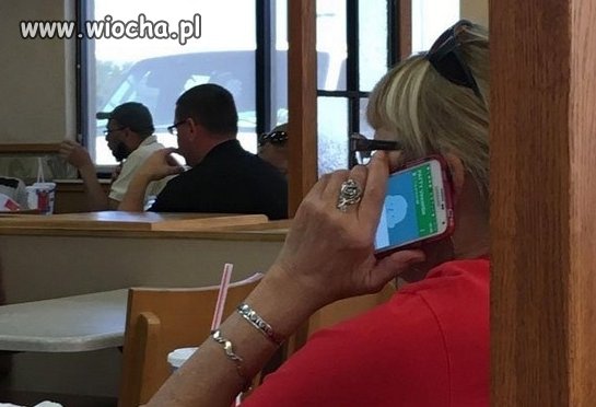 Bez komentarza