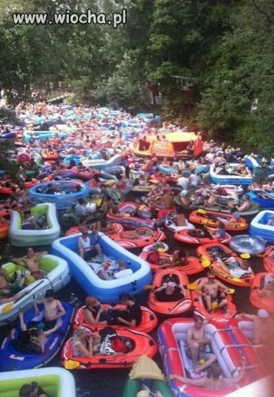 To tak jak na plaży widzimy parawany.