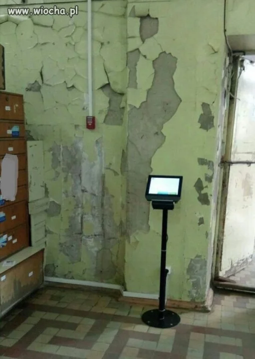 System elektronicznej kolejki na poczcie w Omsku