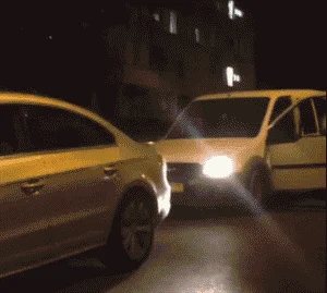 Zaraz mu 