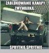 Zablokował kanapę