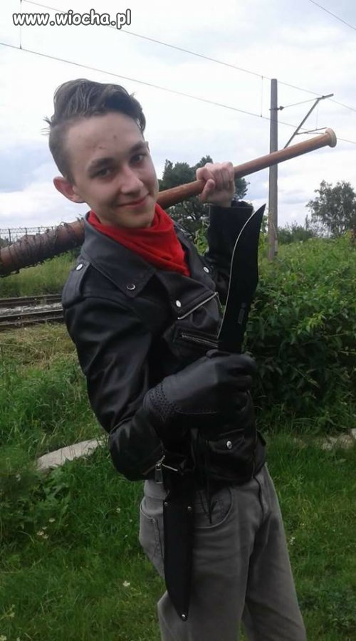 Kolejny wsiurski Rambo na FB