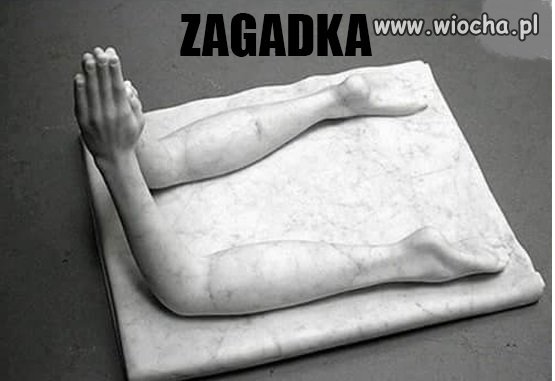 Kogo może przedstawiać ta rzeźba