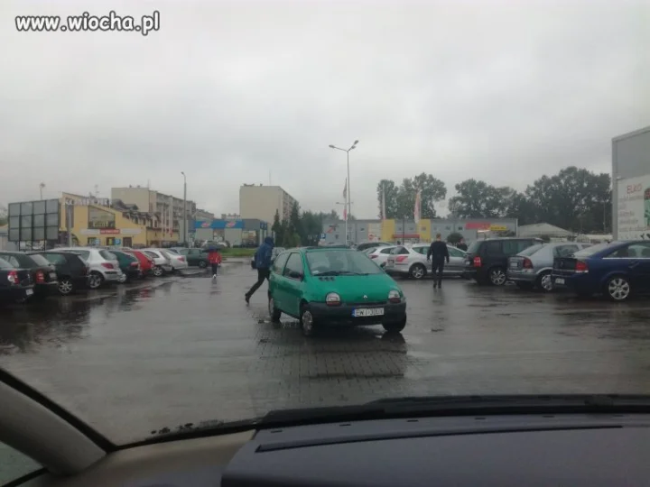 Parkowanie... 