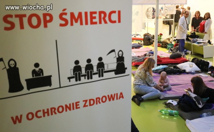 Rok rządów pis spowodował wzrost śmiertelności