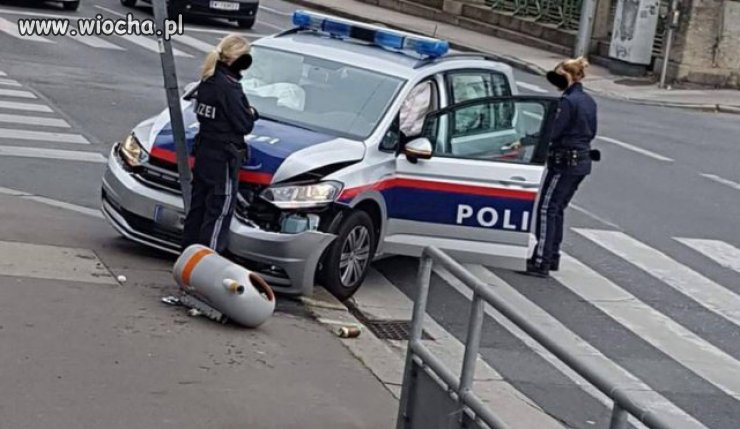 Blondynki za kółkiem