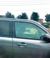 No cóż, jedni podczas jazdy lubią possać cukierka 