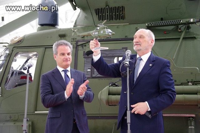  Rok temu Antoni Macierewicz "zestrzelił" Caracale