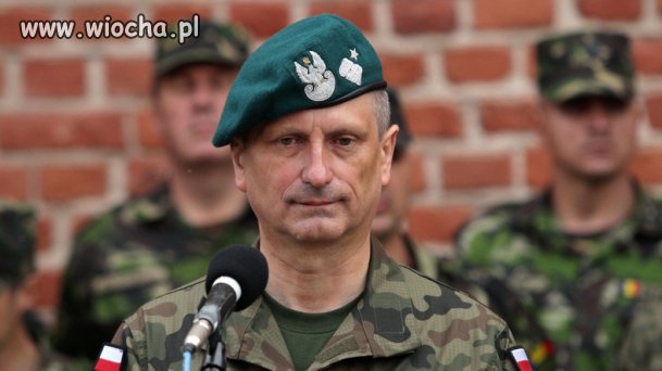 Gen po szkołach GRU mianowany 
