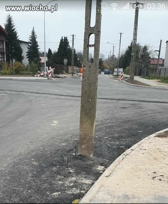 Nowe skrzyżowanie świeżo po remoncie